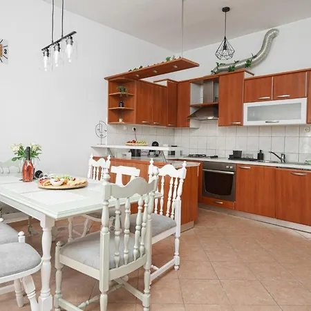 Apartment Rusula *